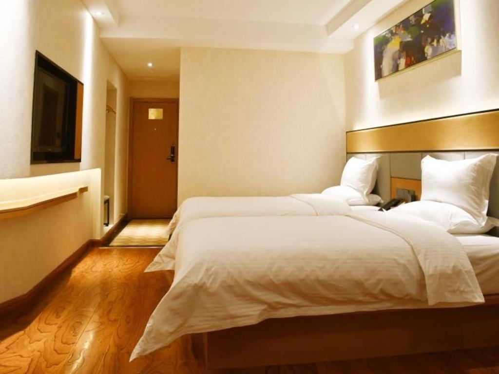 Greentree Inn Geermu Walking Street Business Hotel Golmud Екстериор снимка