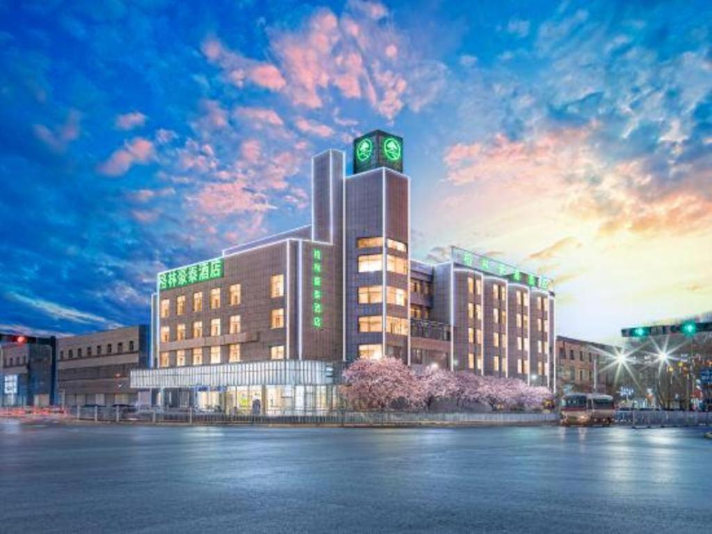 Greentree Inn Geermu Walking Street Business Hotel Golmud Екстериор снимка